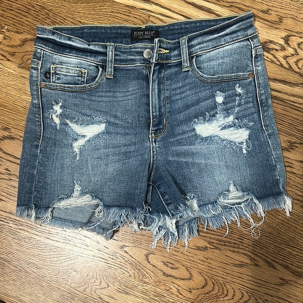 Judy Blue Women's Frayed Hem Jean Shorts - Dark Blue